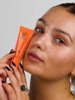 Cream Highlighter