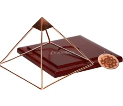 Piramide Nobile "Shri Yantra" con Base di Legno