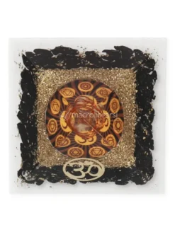 Piramide Orgonite Chakra - Tormalina Nera con Ohm