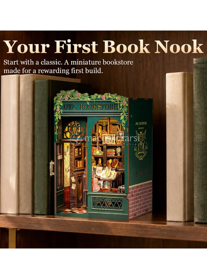Puzzle in Legno 3D Book Nook Kit - Owl Bookstore